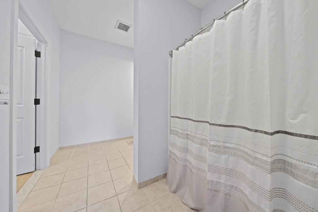 59 Walpole St # 307 Property Photo 16