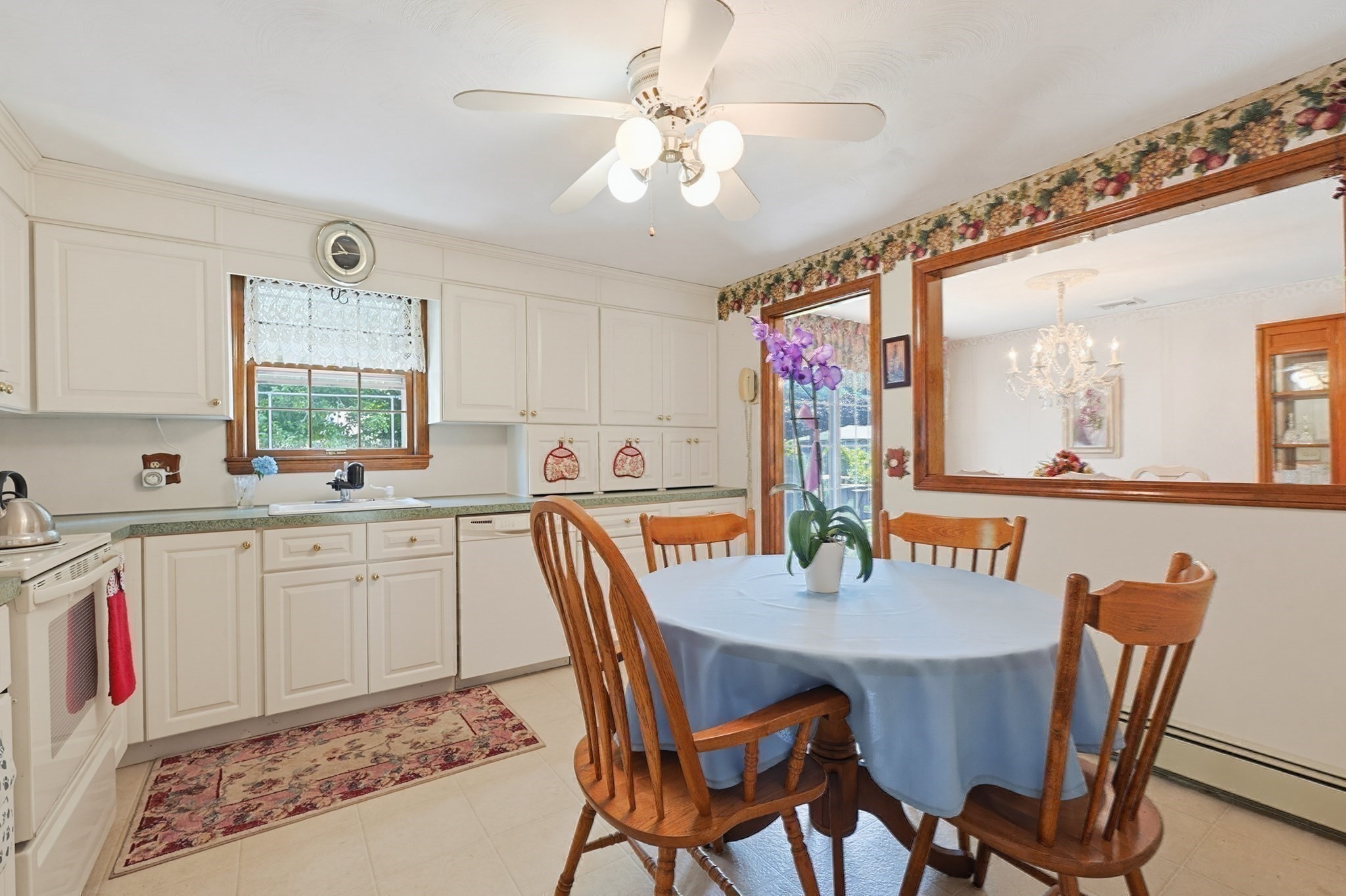 75 Concetta Drive Property Photo 10