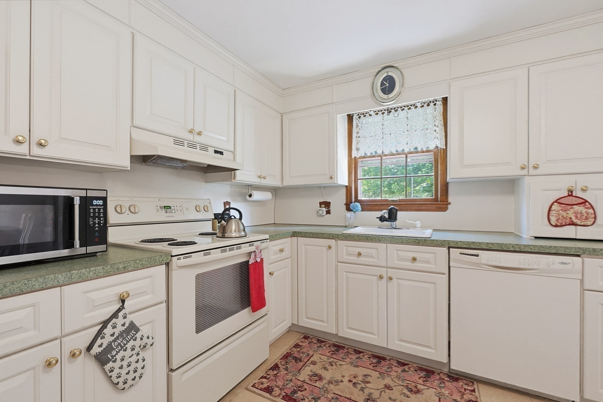 75 Concetta Drive Property Photo 21
