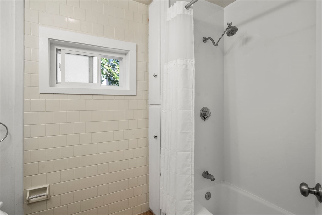 74 Trull St # B Property Photo 19