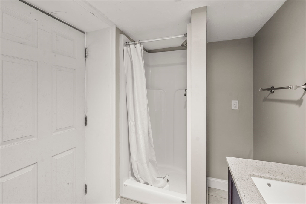 74 Trull St # B Property Photo 24