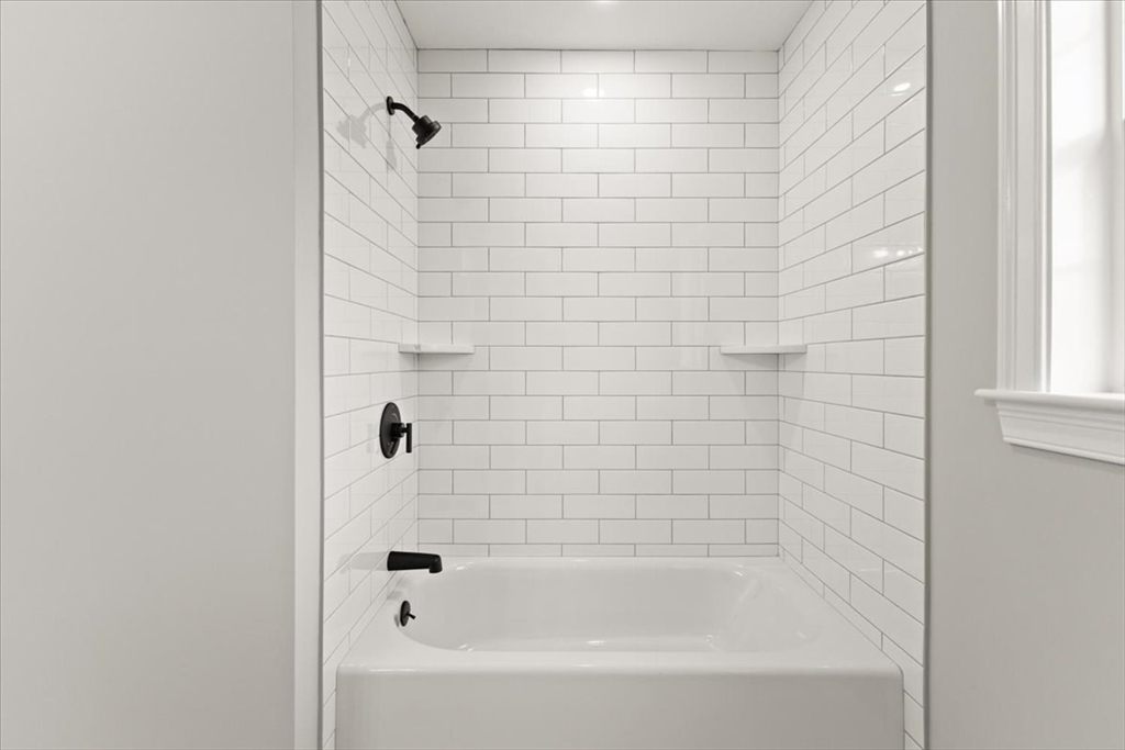 235 Braemoor Rd Property Photo 21