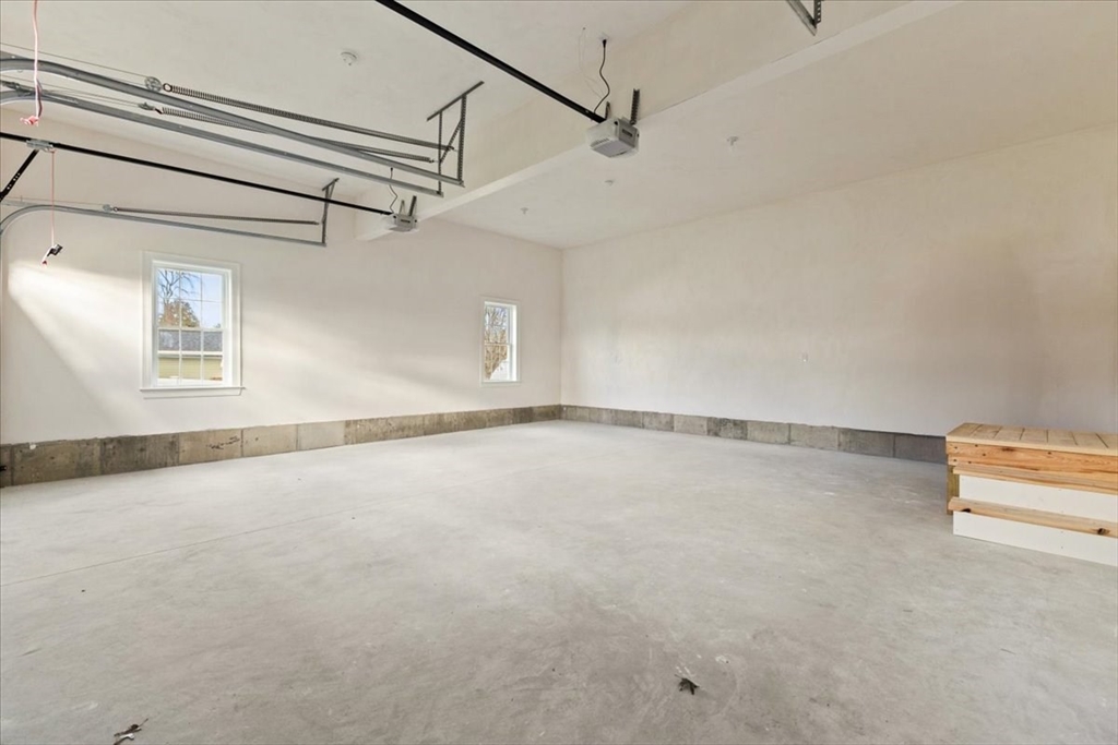 235 Braemoor Rd Property Photo 25