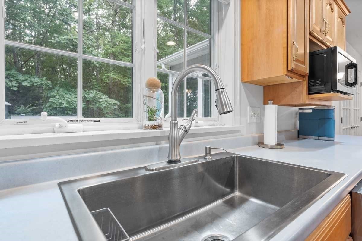 352 Town Farm Rd Property Photo 10