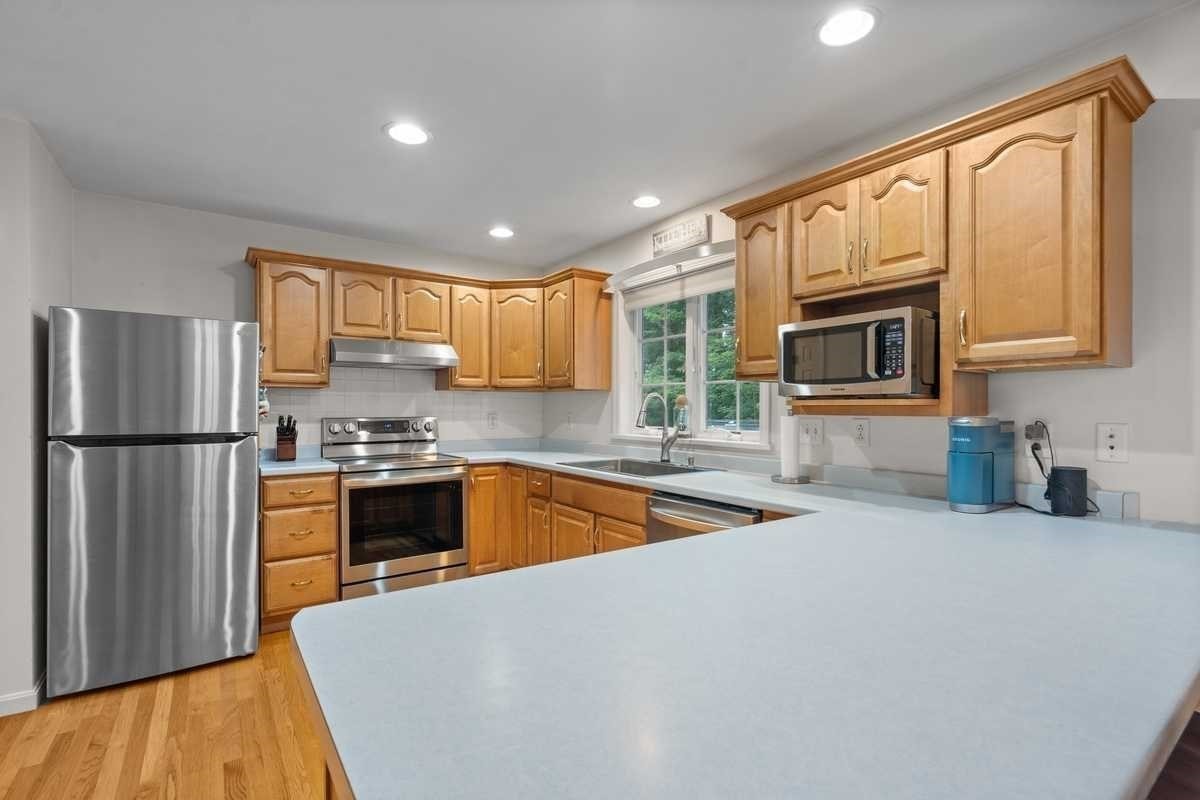 352 Town Farm Rd Property Photo 11