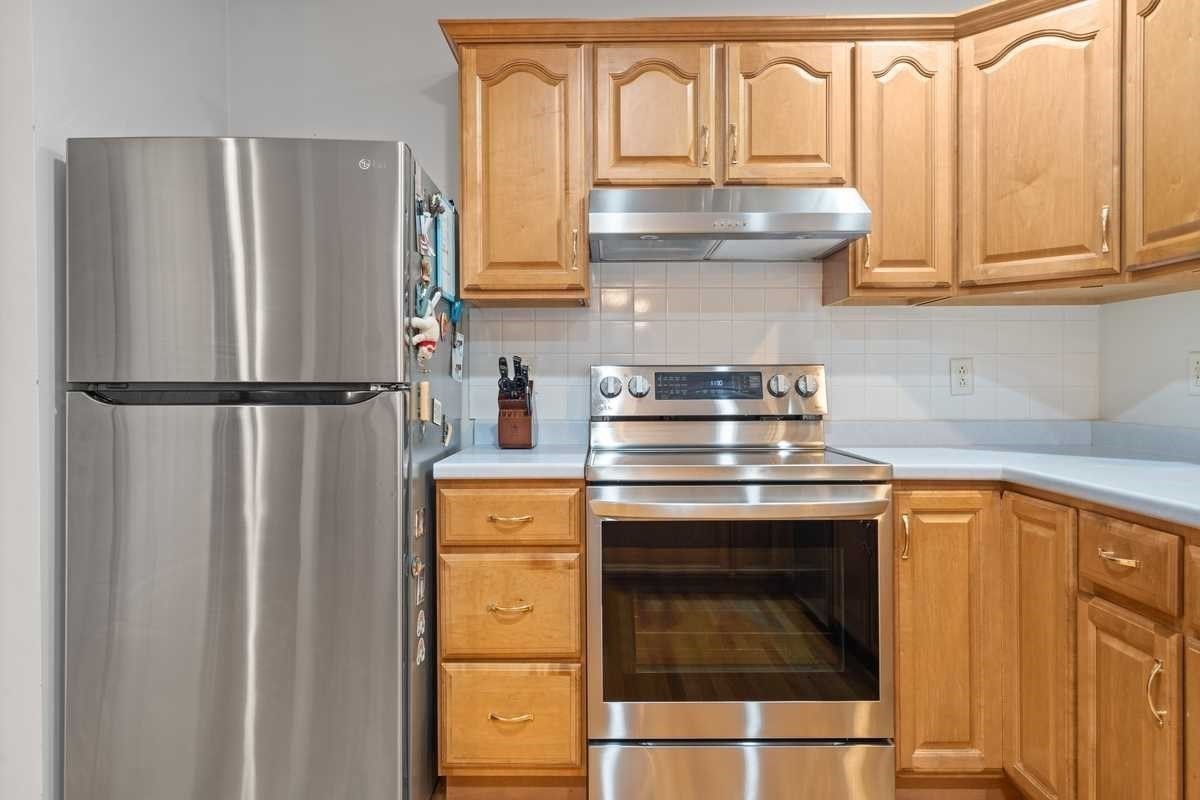 352 Town Farm Rd Property Photo 12