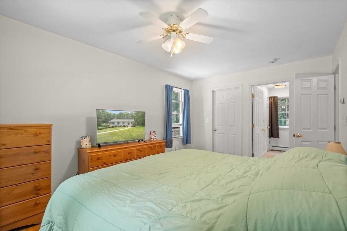 352 Town Farm Rd Property Photo 14