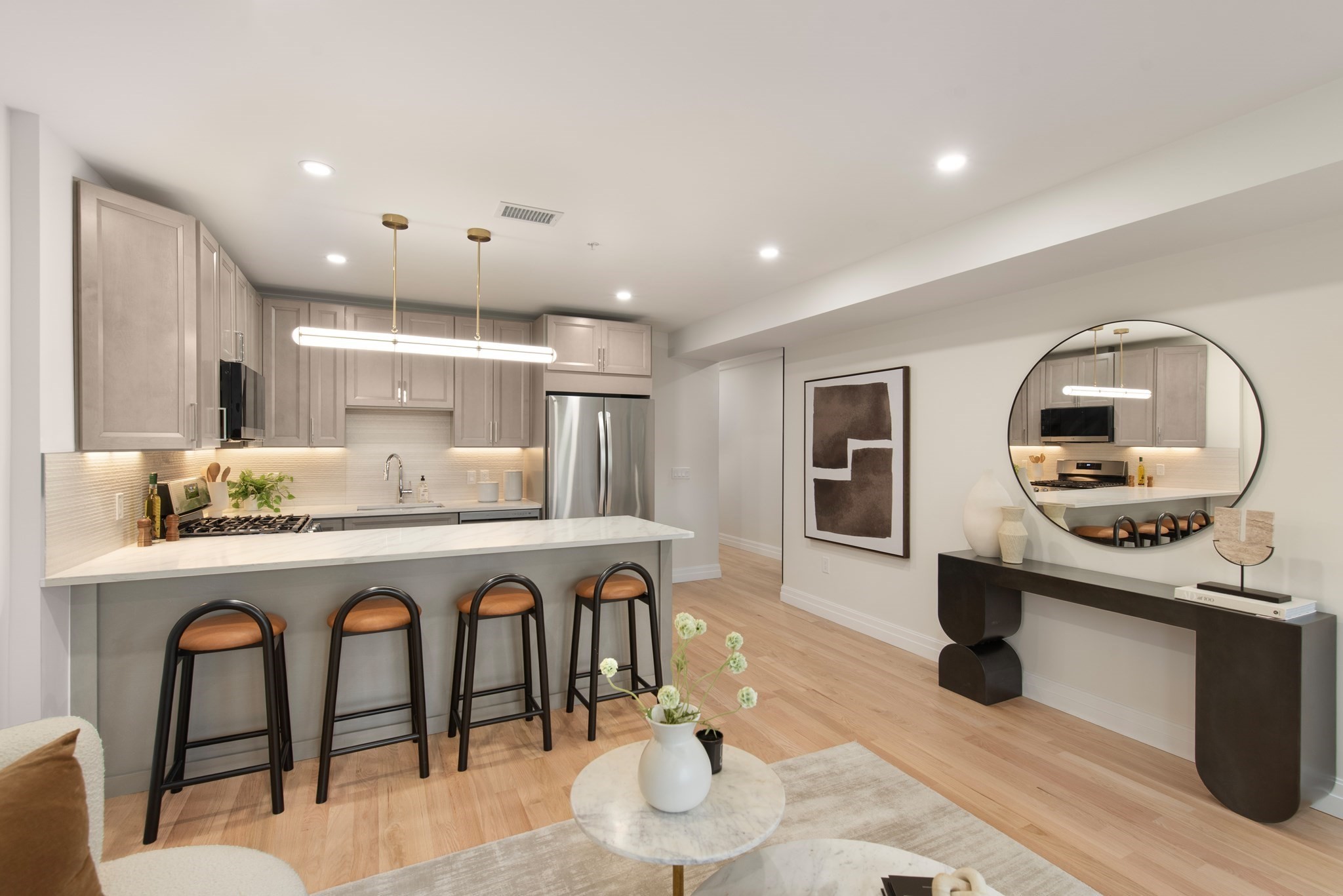 72 Hyde Park Ave # 4 Property Photo 1