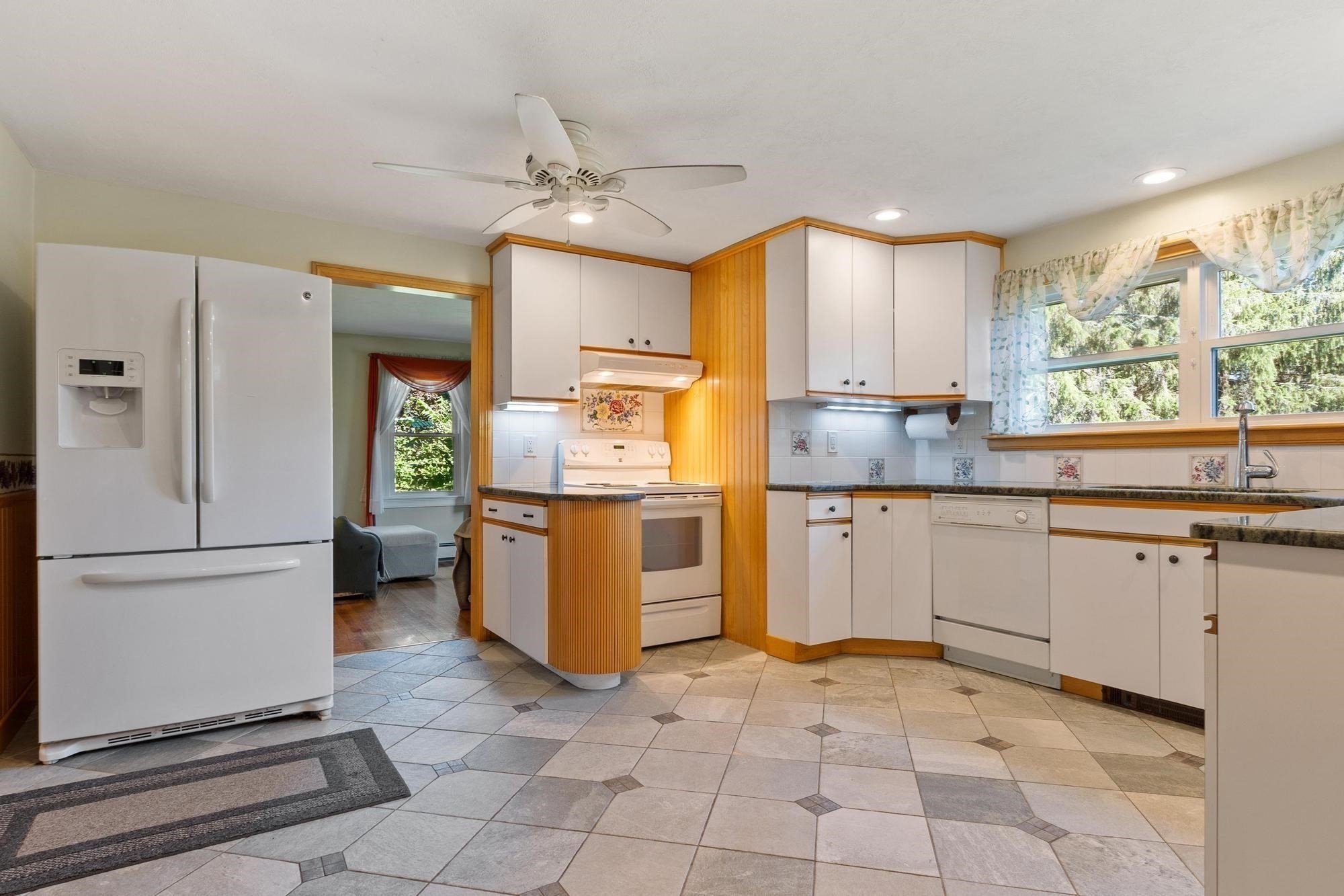19 Rowley Hill Rd Property Photo 15