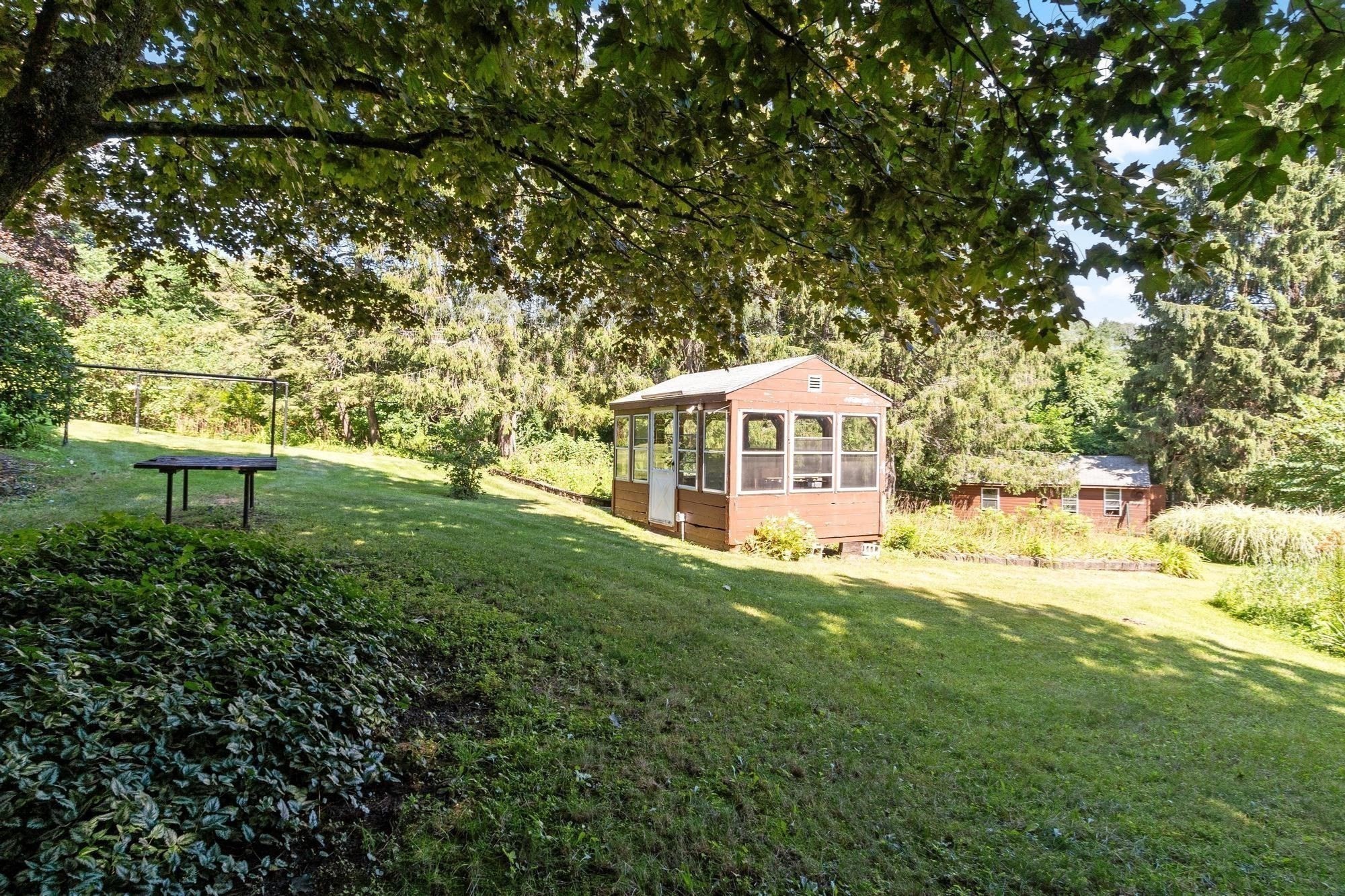 19 Rowley Hill Rd Property Photo 29
