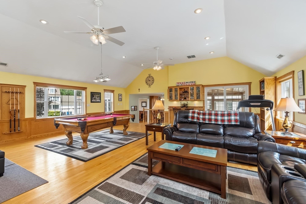 13 Russett Hill Rd Property Photo 15