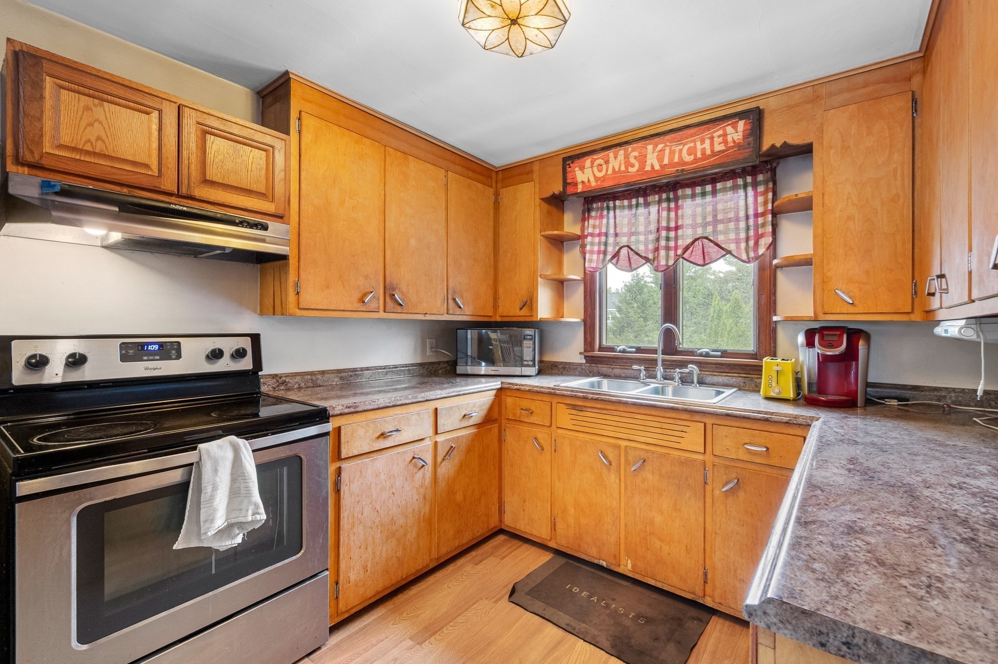 54 Stockholm Avenue Property Photo 18
