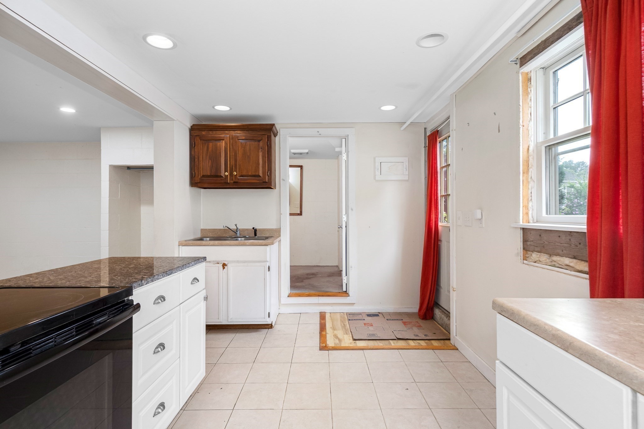 54 Stockholm Avenue Property Photo 30