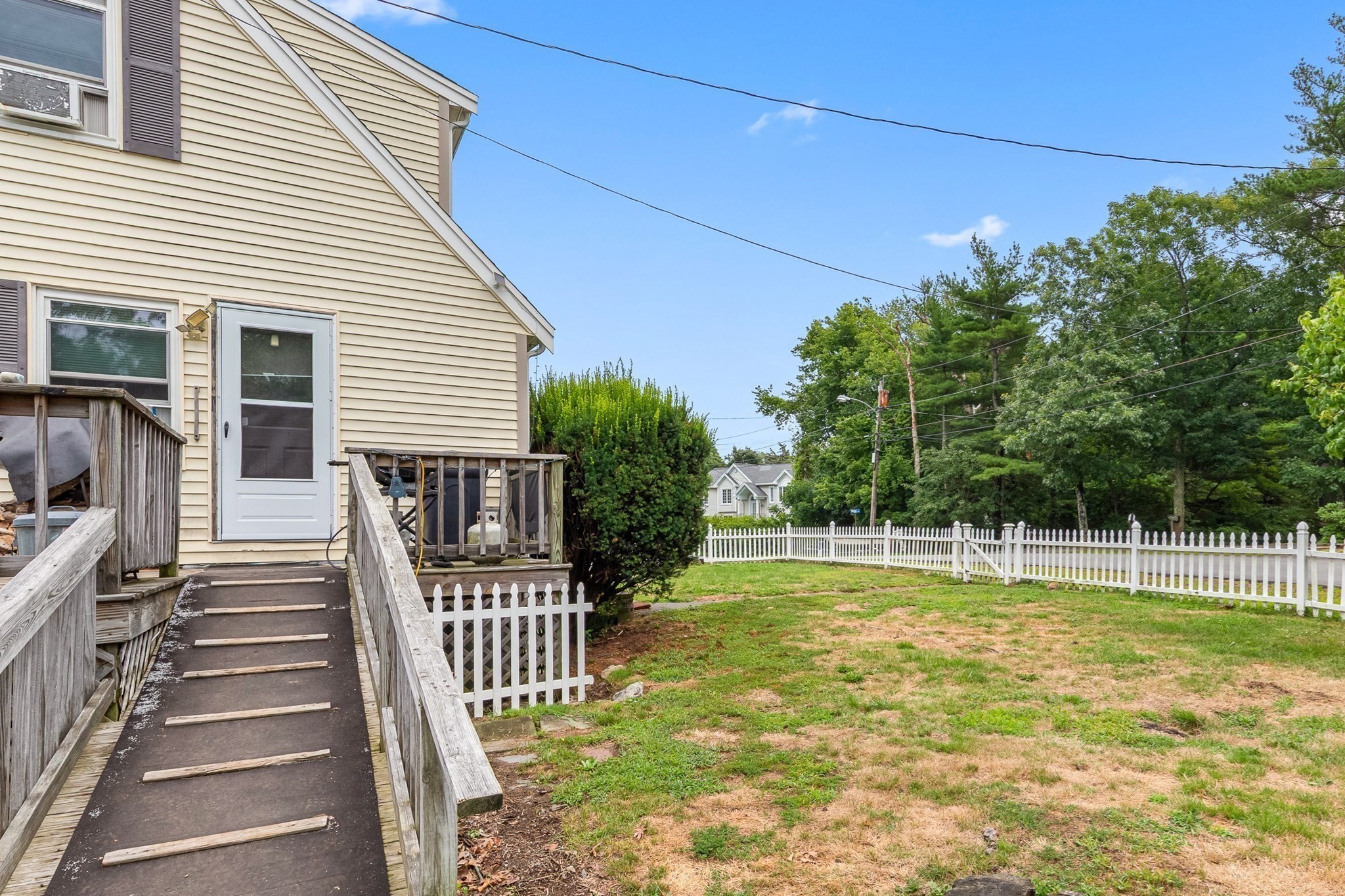 54 Stockholm Avenue Property Photo 32