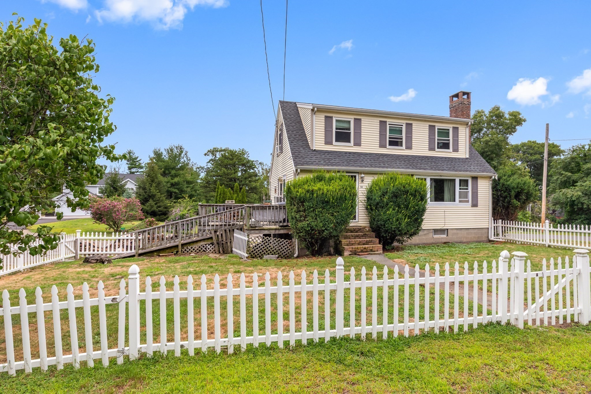 54 Stockholm Avenue Property Photo 35