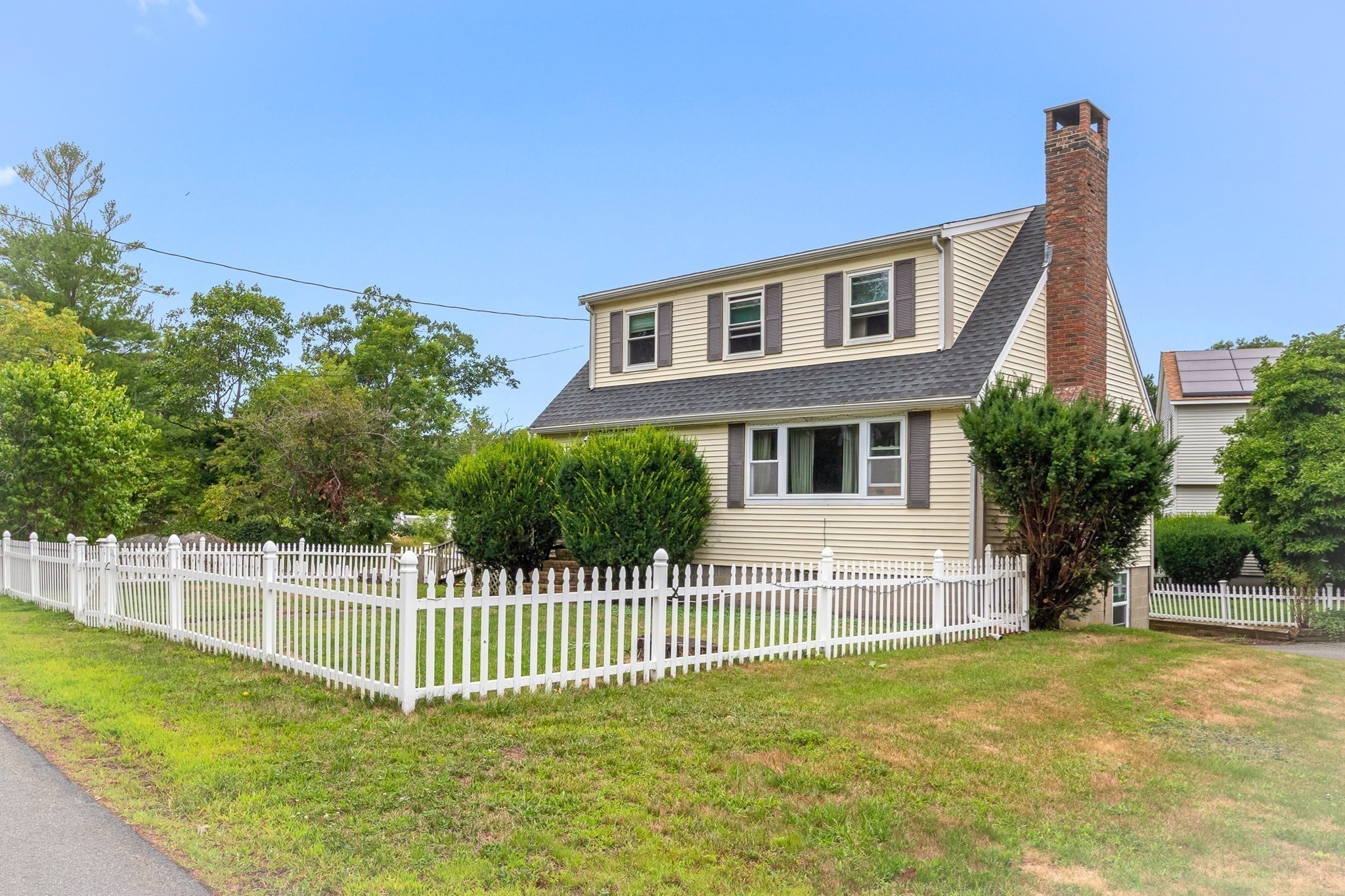 54 Stockholm Avenue Property Photo 36