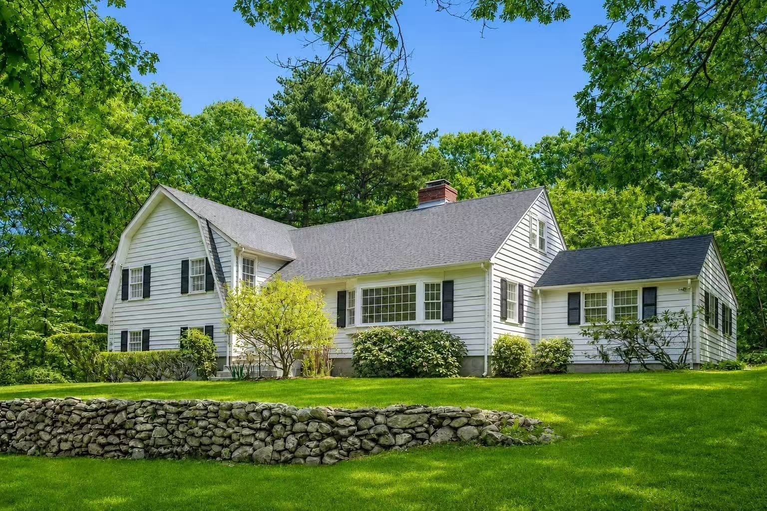 21 Wayland Hills Rd. Property Photo 1