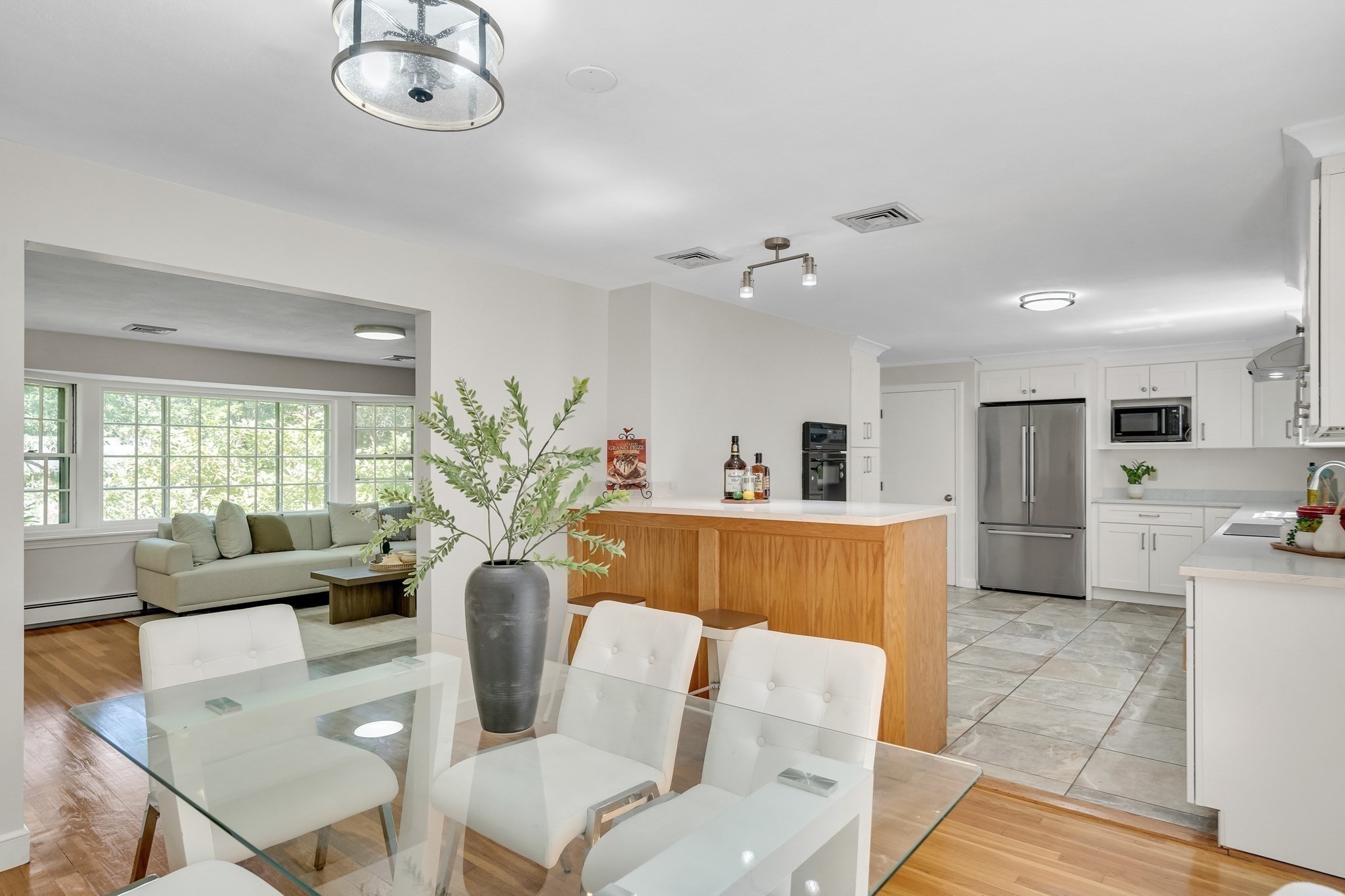 21 Wayland Hills Rd. Property Photo 14