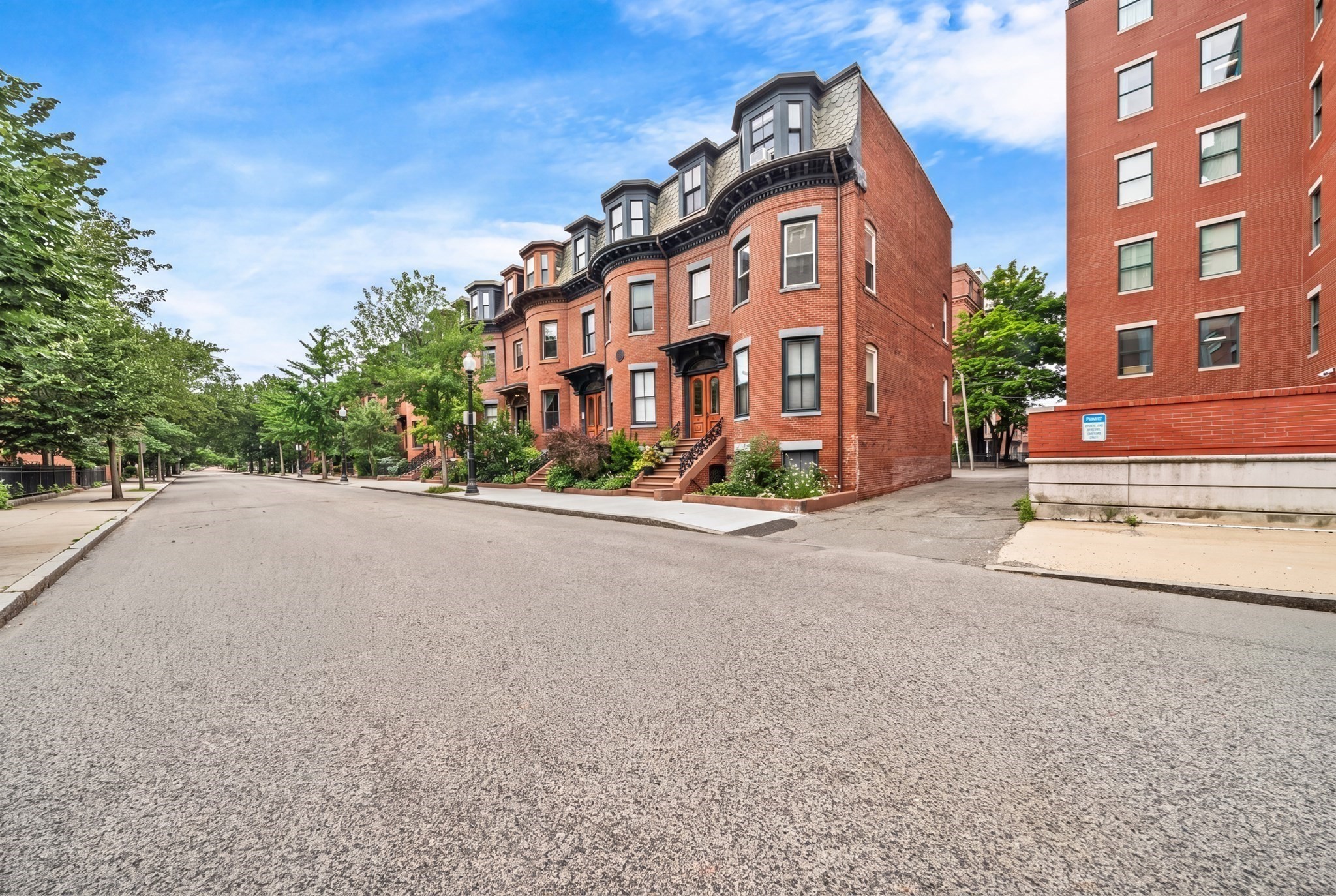 106-108 East Brookline St # 3 Property Photo 30