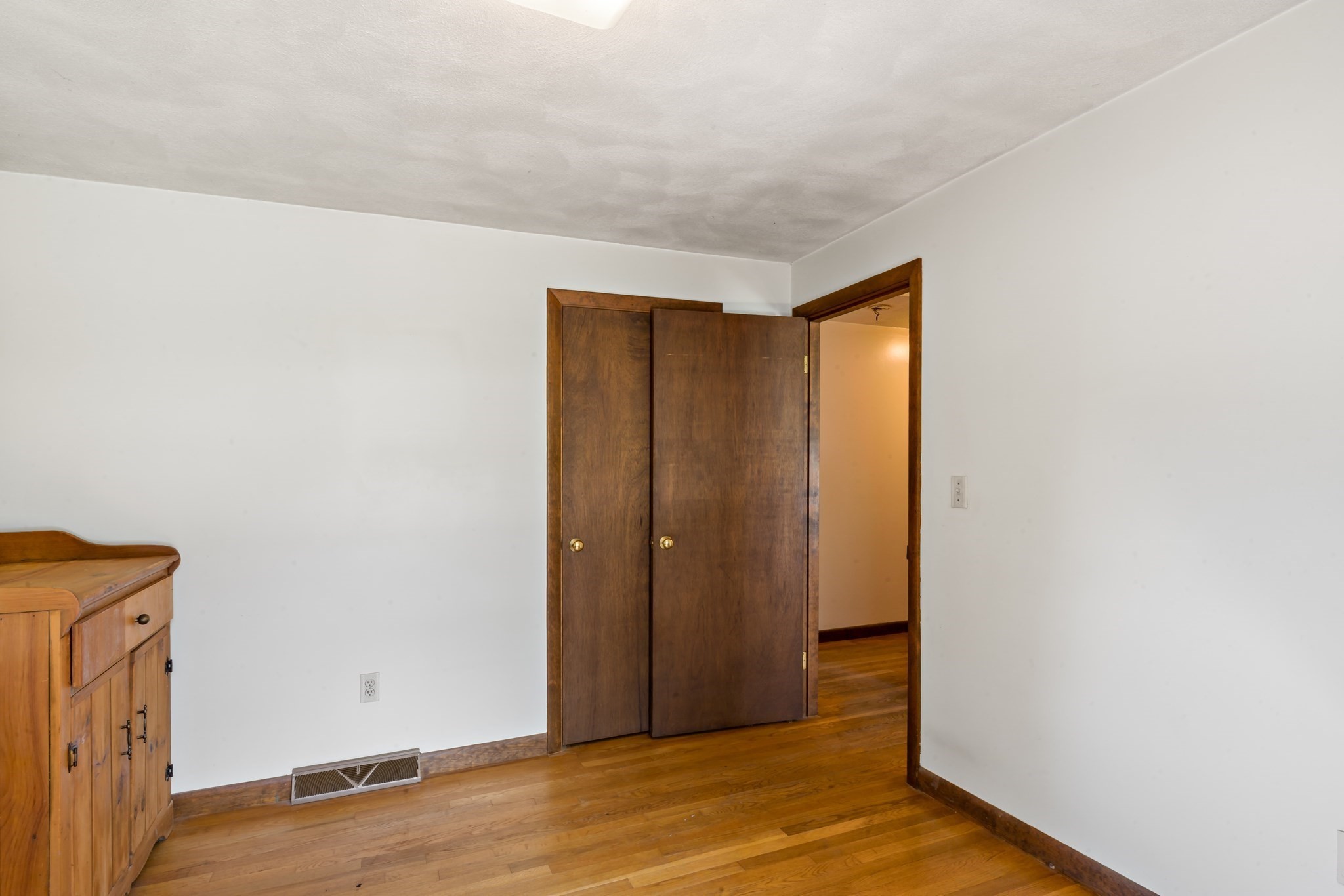 39 Grant Street Property Photo 20