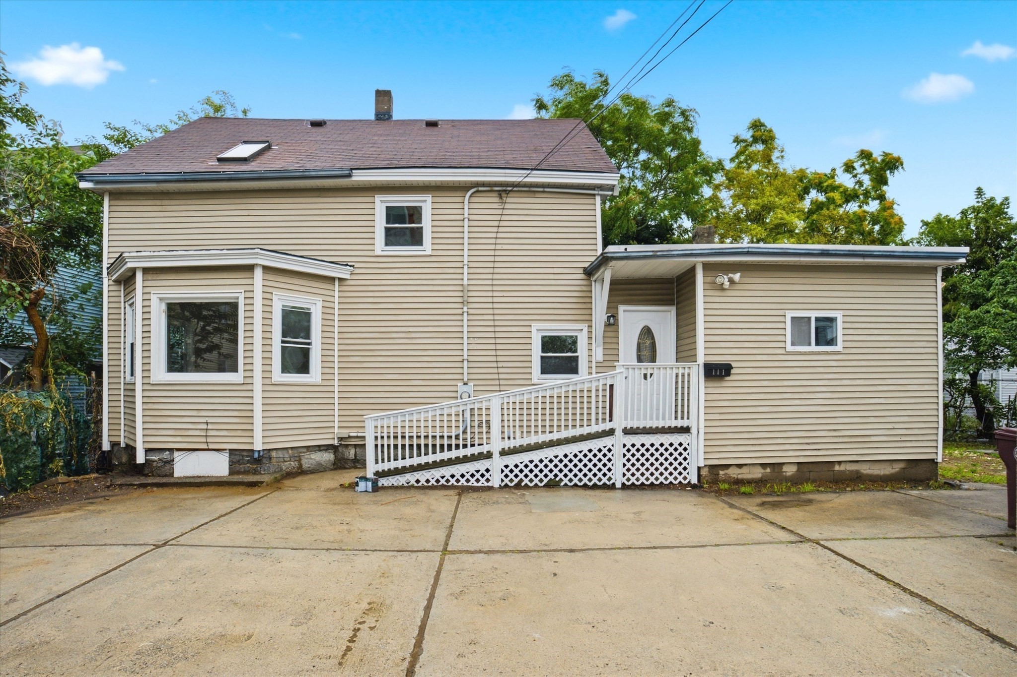 111 Liberty St Property Photo 2