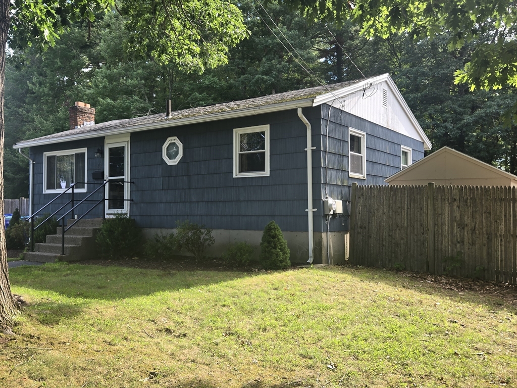 82 Brookside Rd Property Photo 1
