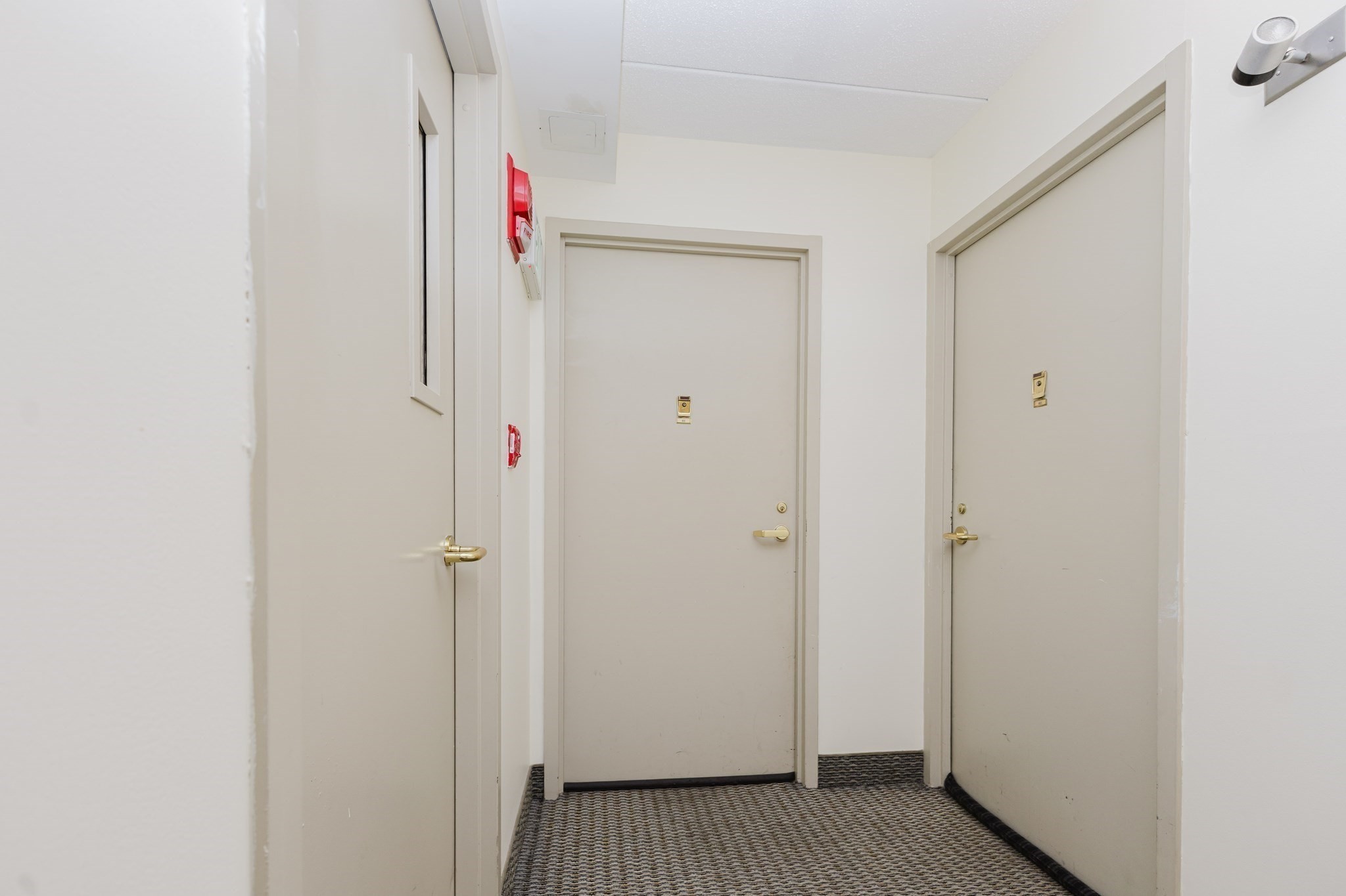 1933 Commonwealth Avenue # 410 Property Photo 9