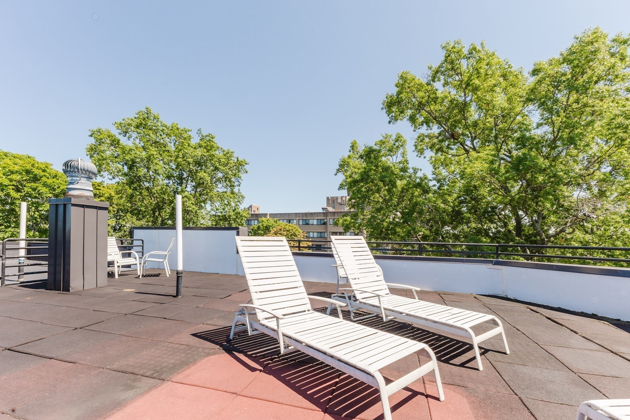 1933 Commonwealth Avenue # 410 Property Photo 11