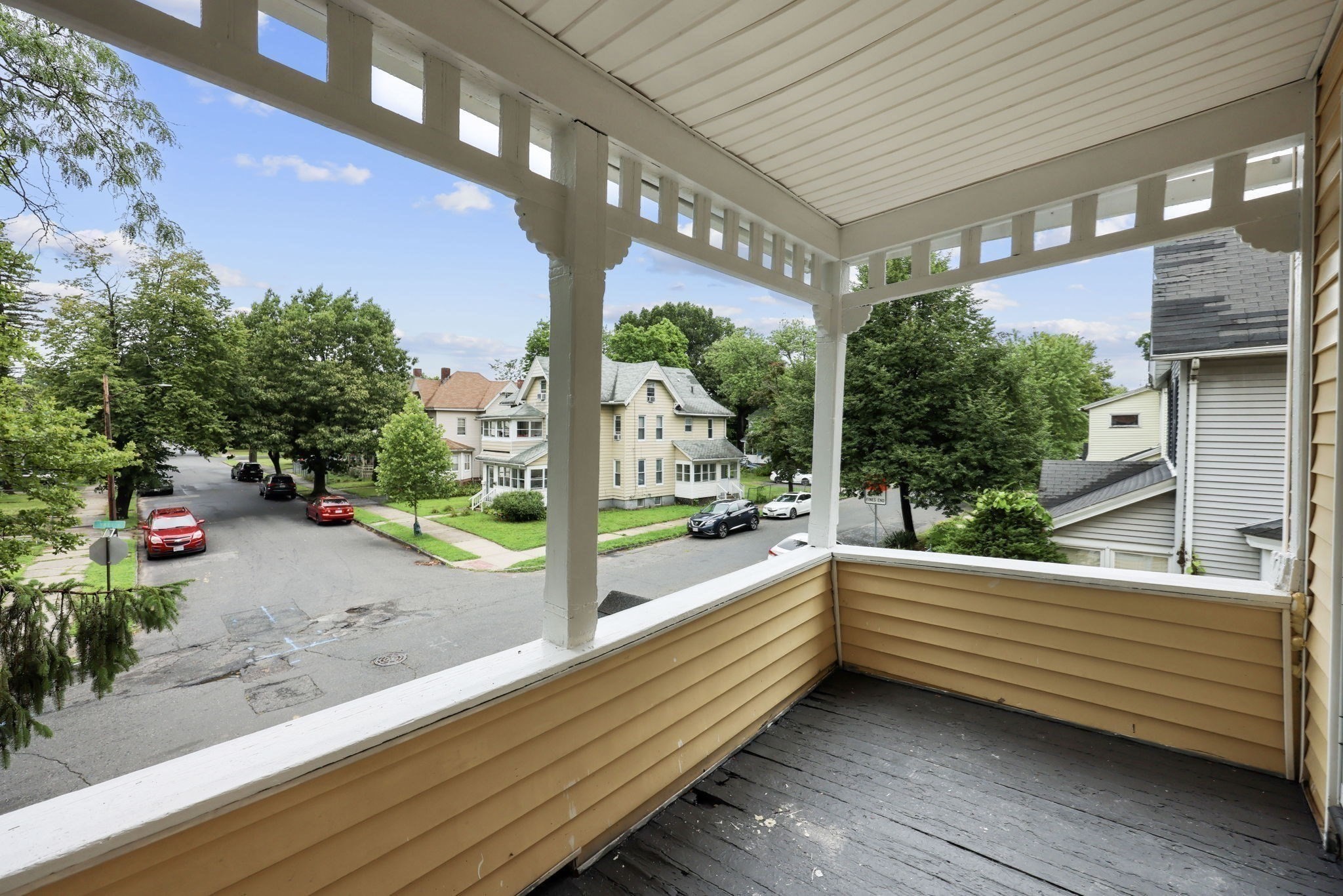 29 Yale St Property Photo 16