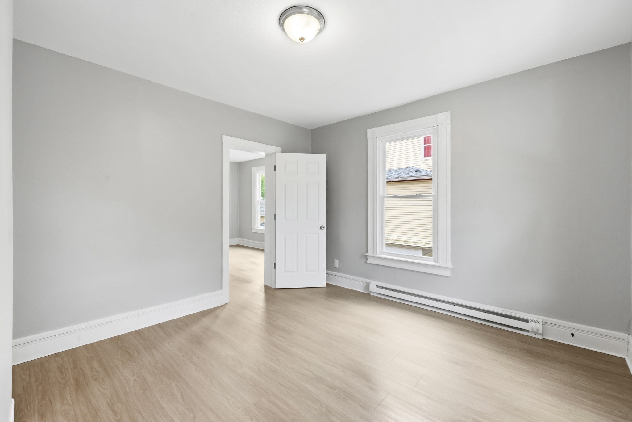 29 Yale St Property Photo 24