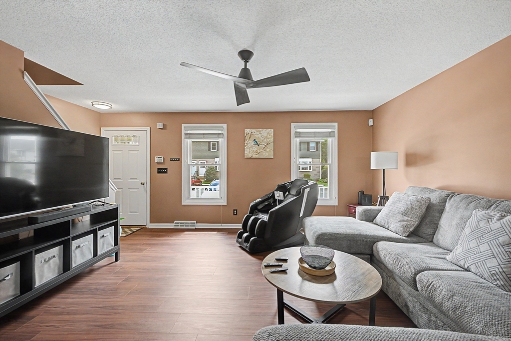 200 Lambert Terr # 79 Property Photo 4