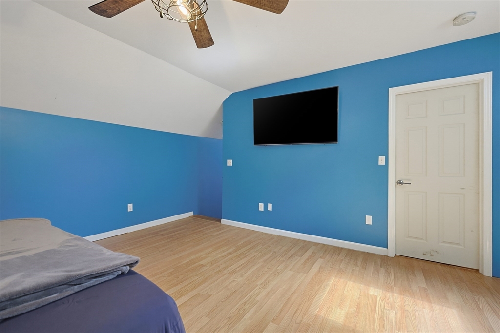 333 Union Street Property Photo 27