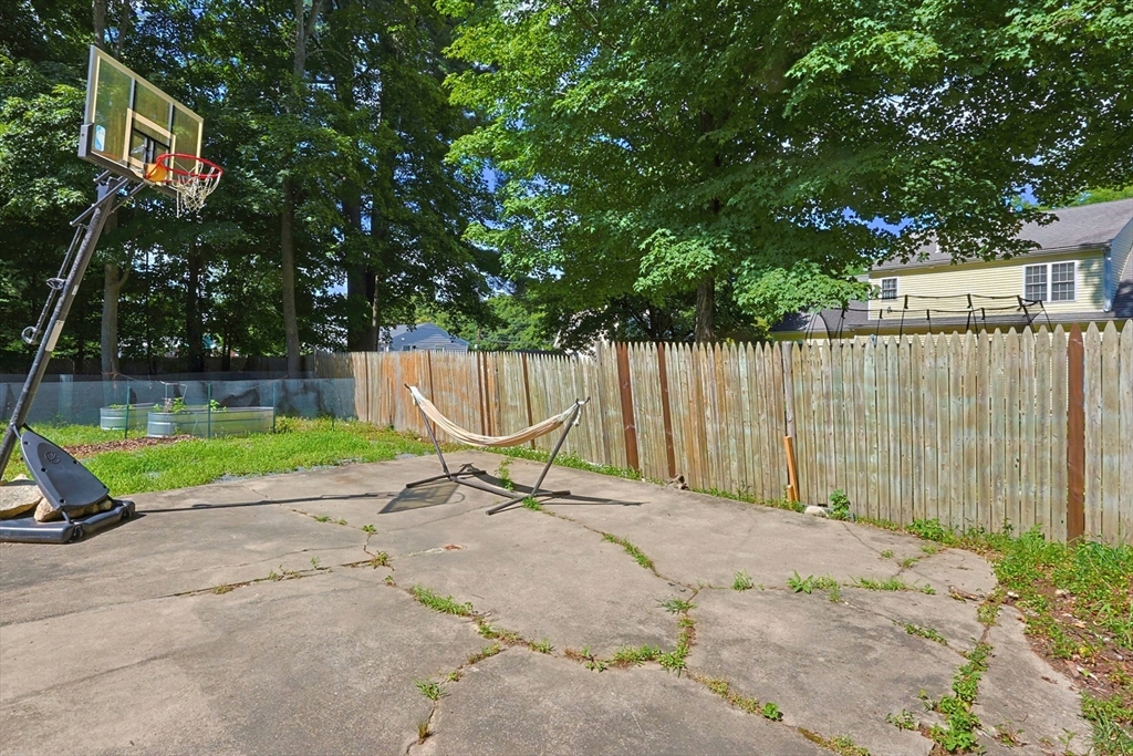 333 Union Street Property Photo 37