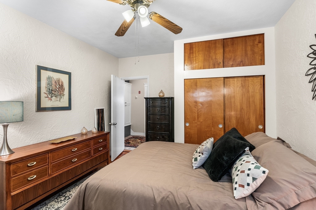 27 Peirce Ave Property Photo 7