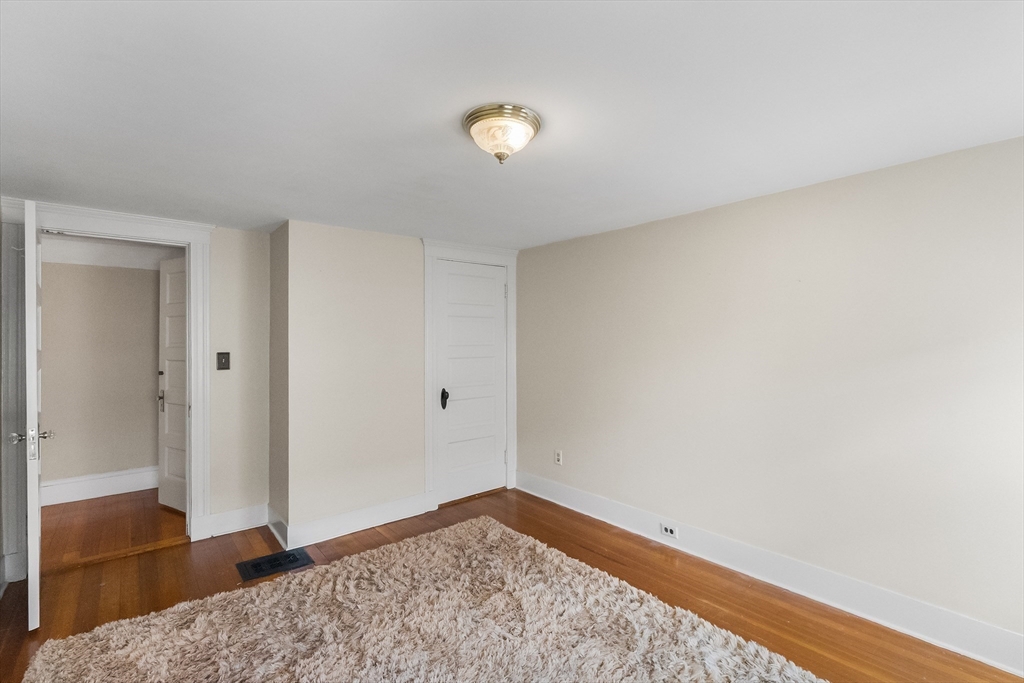 27 Peirce Ave Property Photo 22