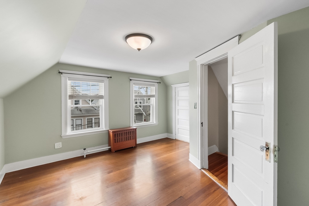27 Peirce Ave Property Photo 23