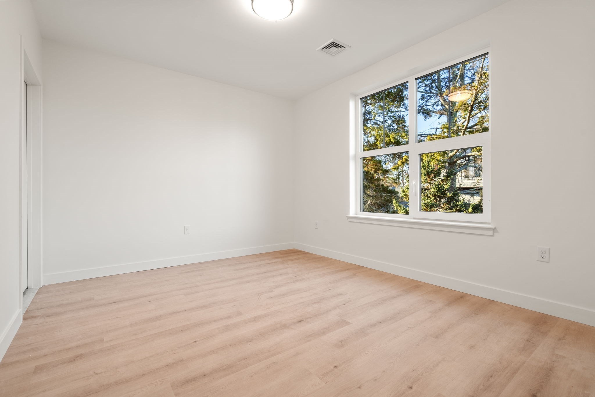 1151 Walnut # 301 Property Photo 20