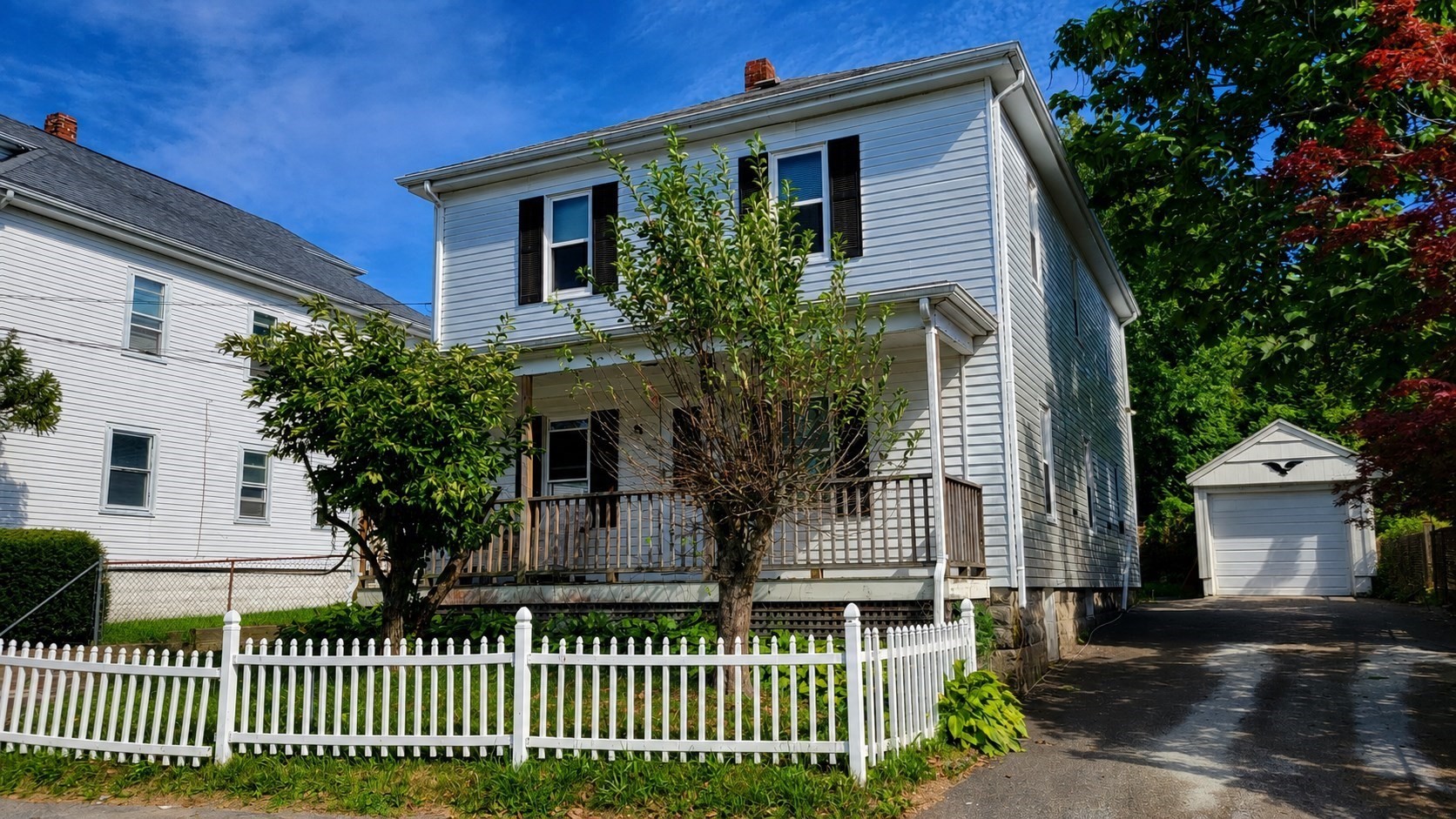18 Peck Ave Property Photo 1