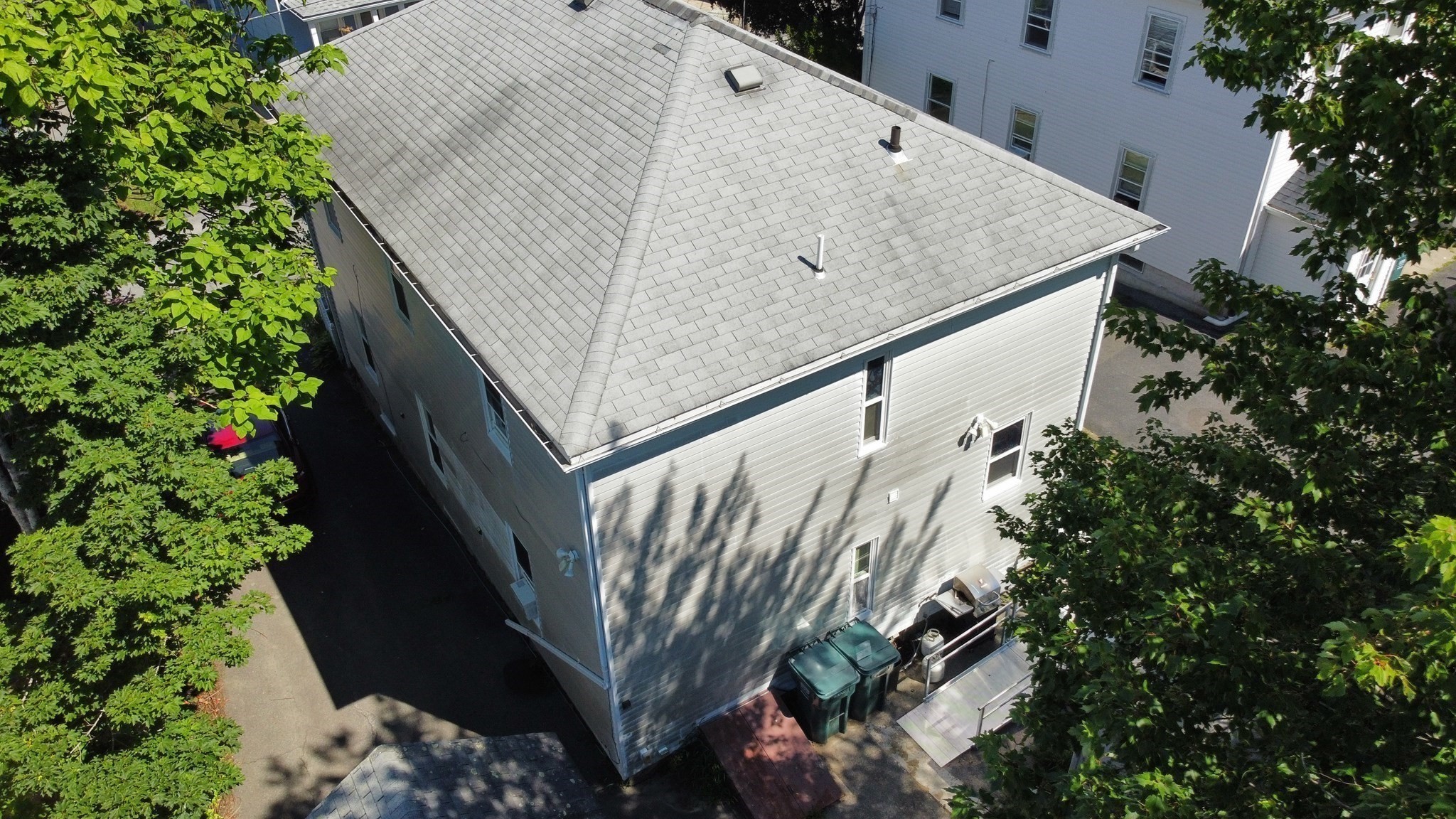 18 Peck Ave Property Photo 2