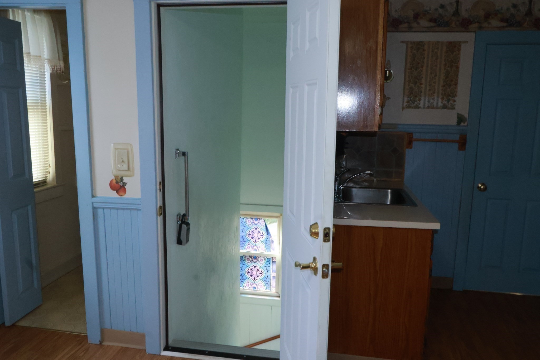 18 Peck Ave Property Photo 26