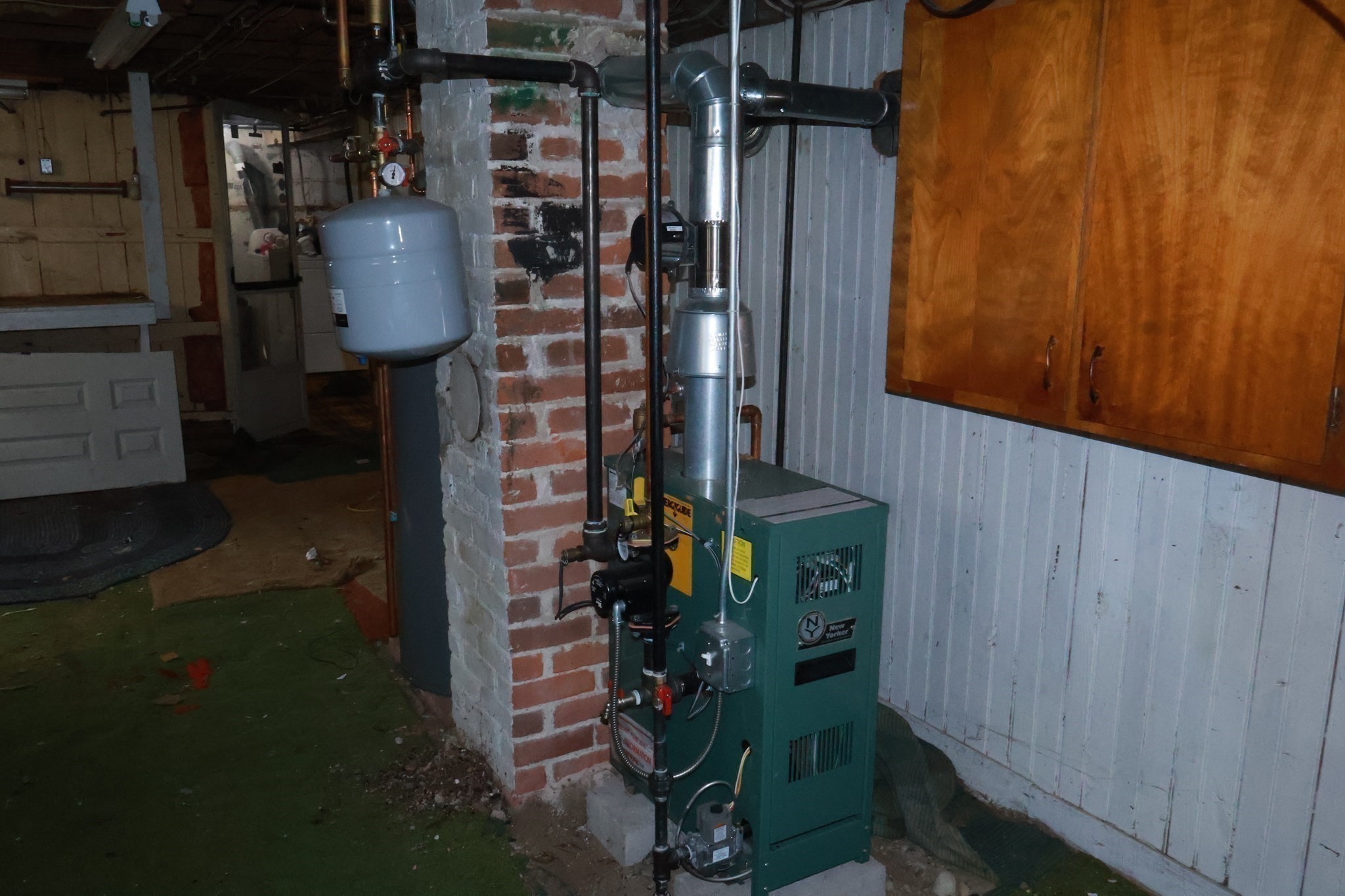 18 Peck Ave Property Photo 28