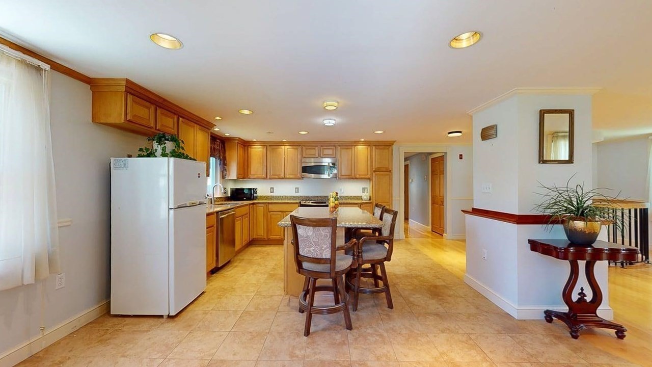 3 Fairview Ave Property Photo 12