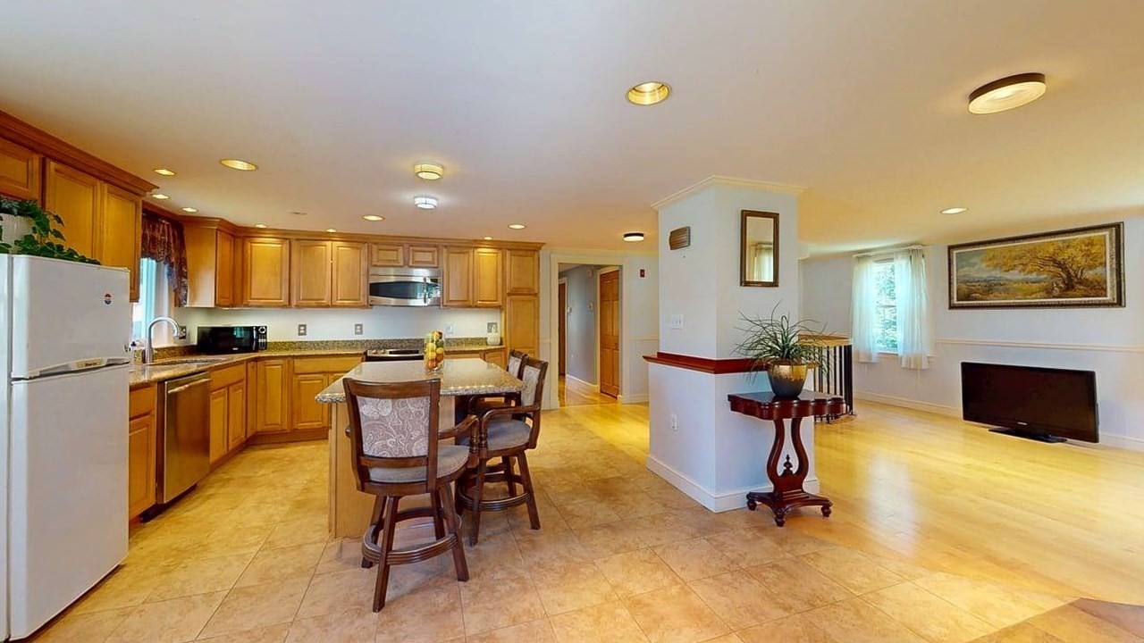 3 Fairview Ave Property Photo 13