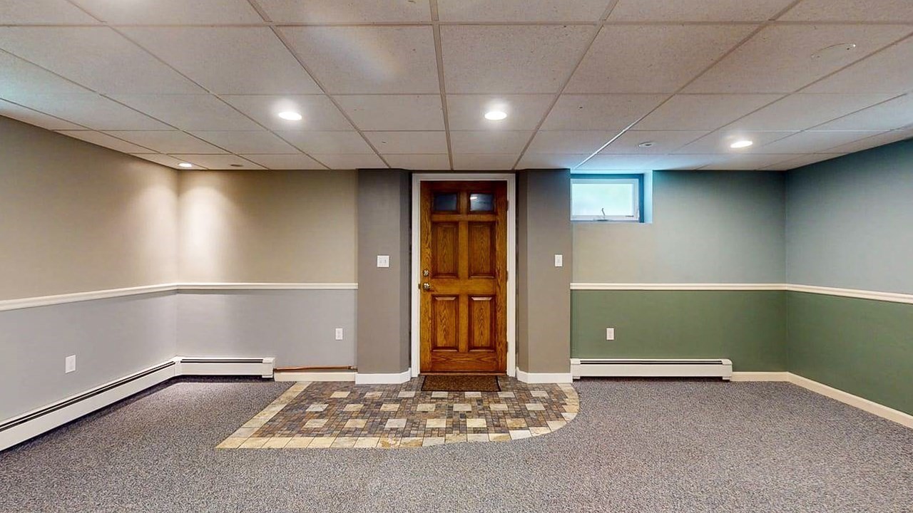 3 Fairview Ave Property Photo 34