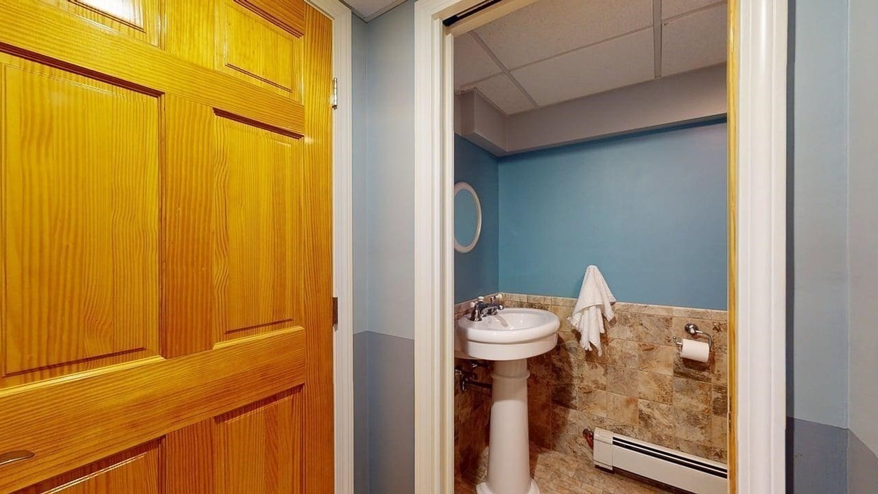 3 Fairview Ave Property Photo 39