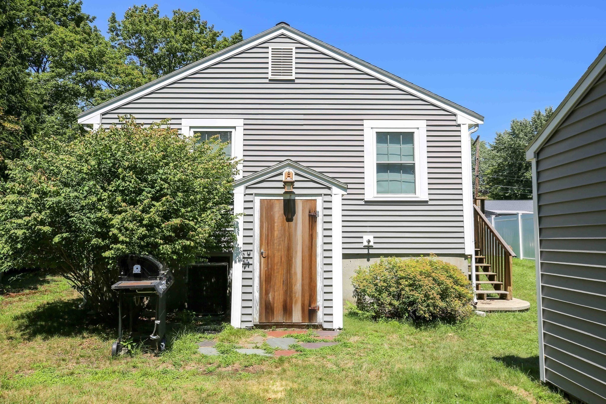 3 Fairview Ave Property Photo 41