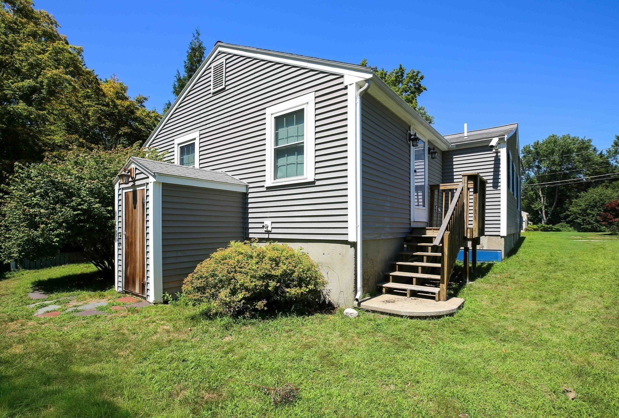 3 Fairview Ave Property Photo 42