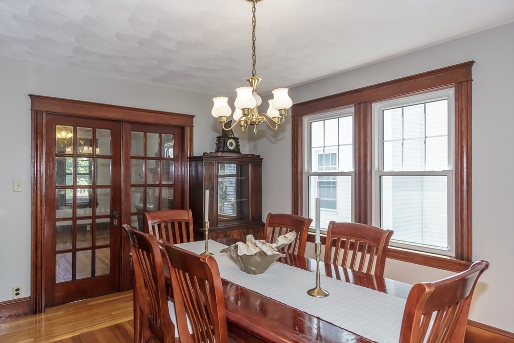 242 Beacon St Property Photo 11