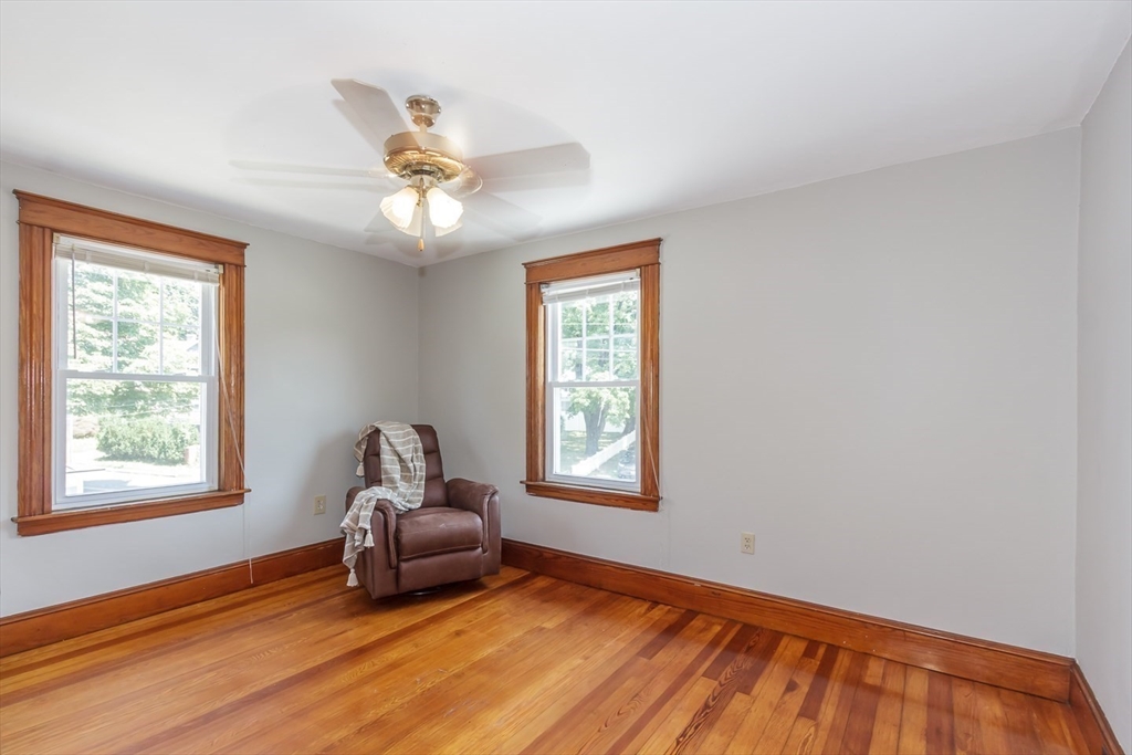 242 Beacon St Property Photo 19