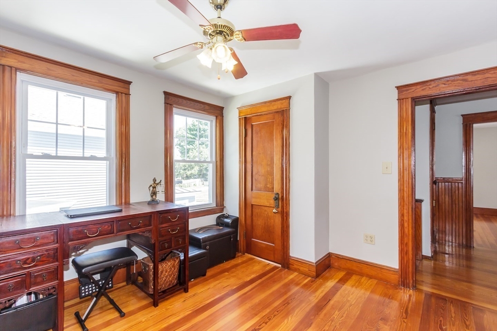 242 Beacon St Property Photo 25